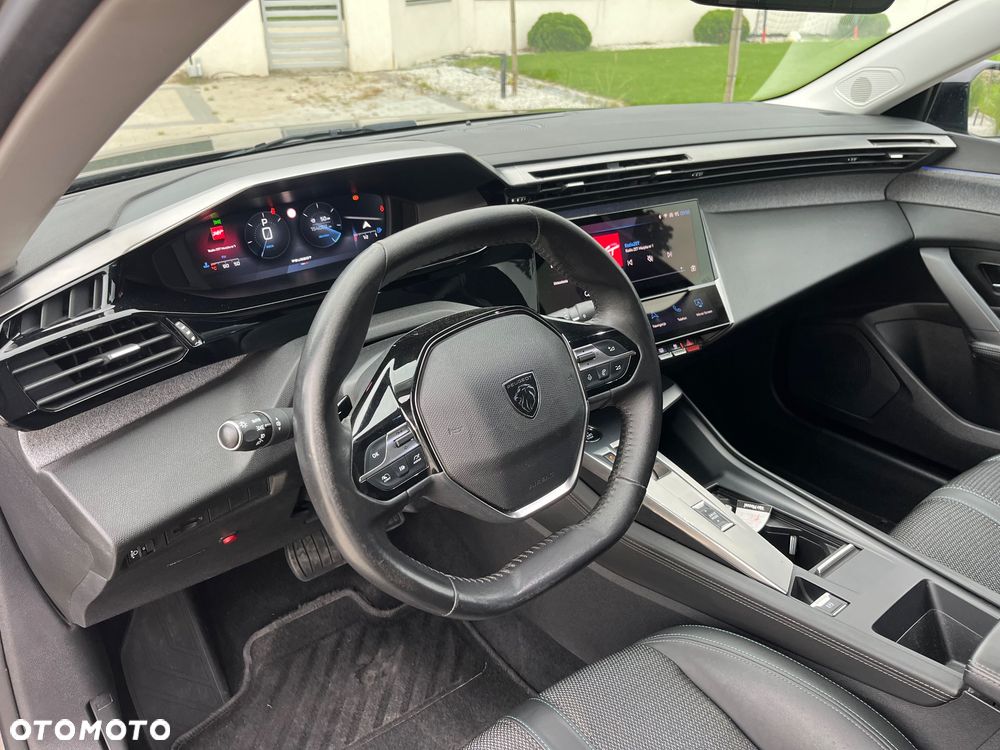 Peugeot 308 BlueHDi 130 EAT8 Allure Pack - 11