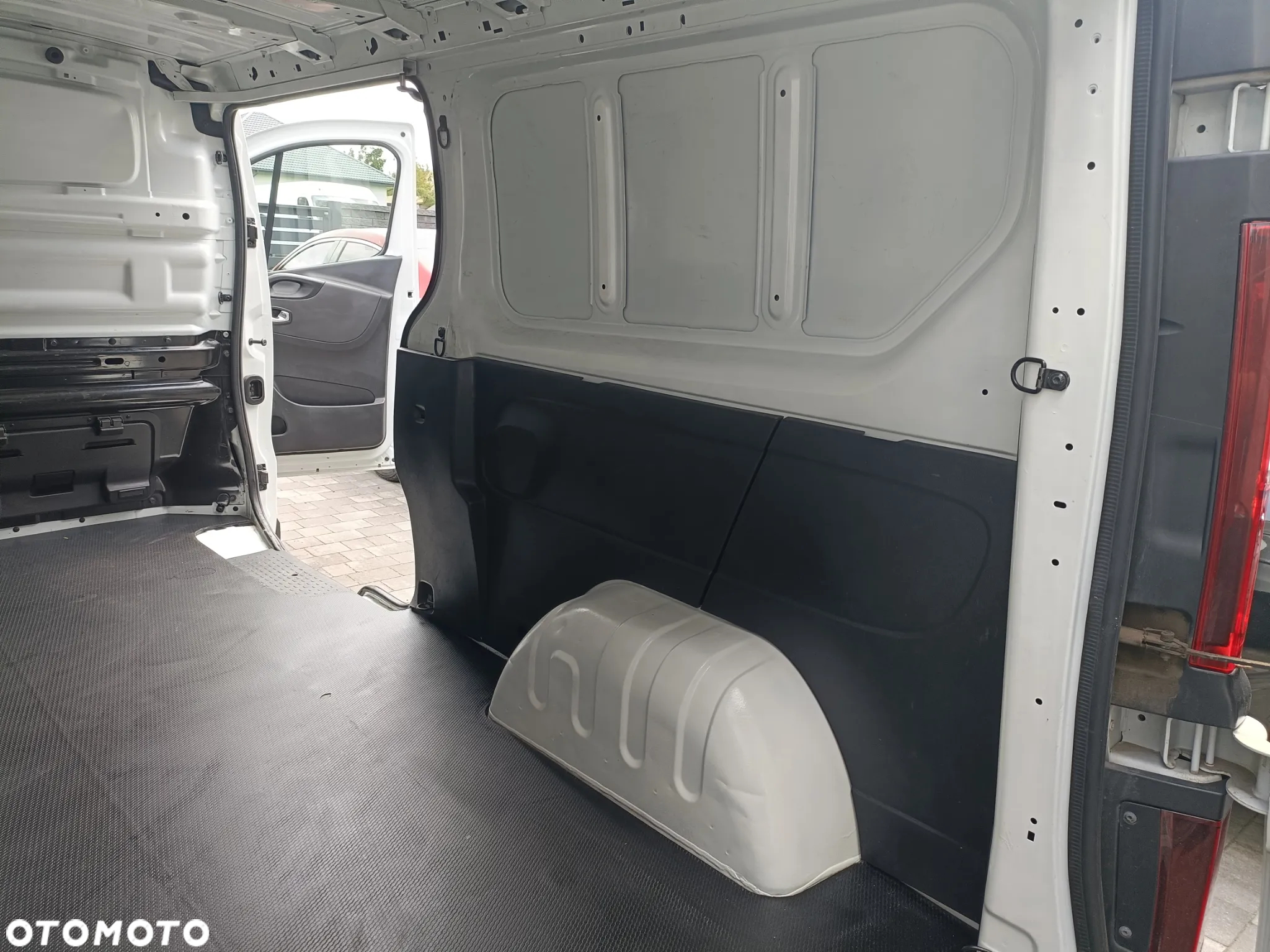 Renault Trafic - 24