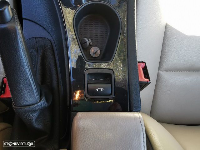 BMW 320 d Cabrio - 30