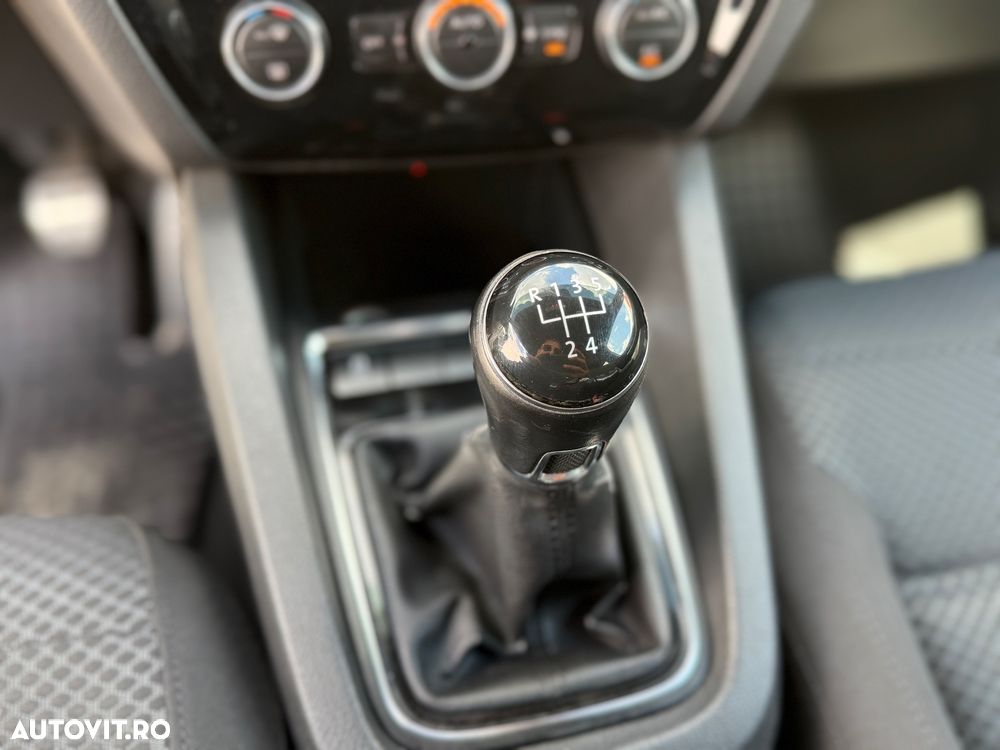 Volkswagen Jetta 2.0 TDI BlueMotion Technologie - 15