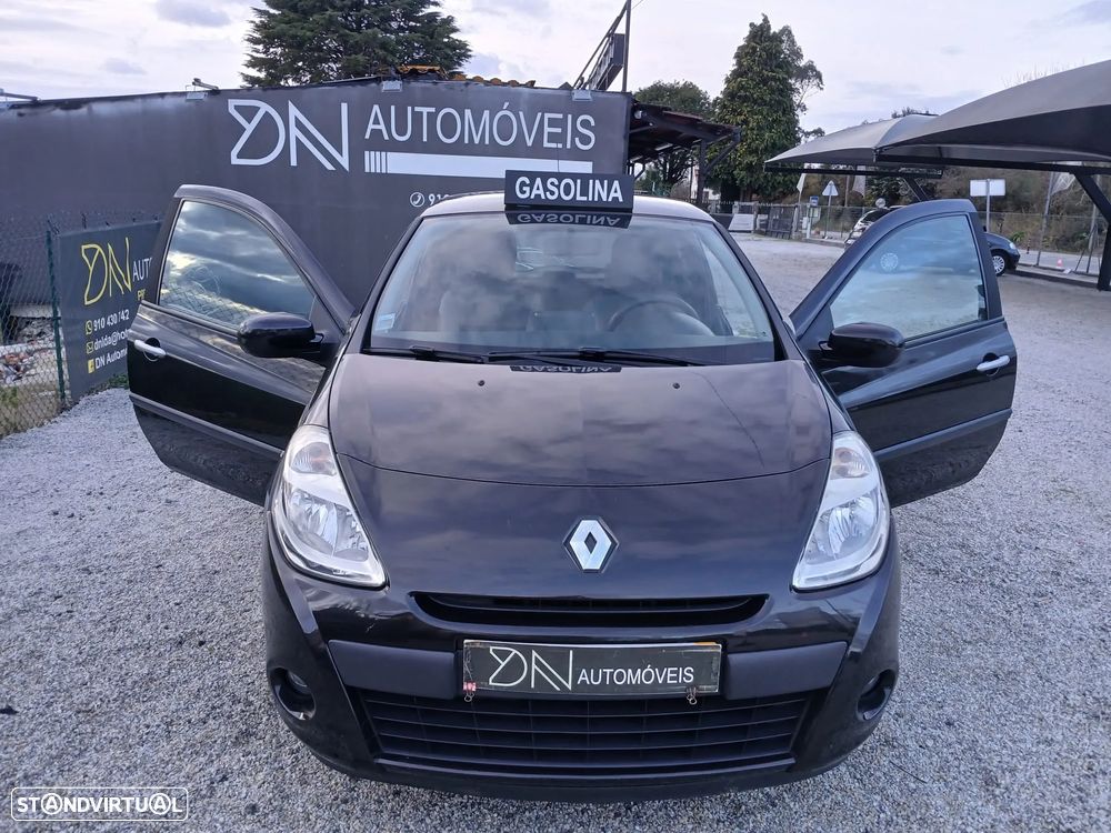 Renault Clio 1.2 TCE Dynamique S - 1