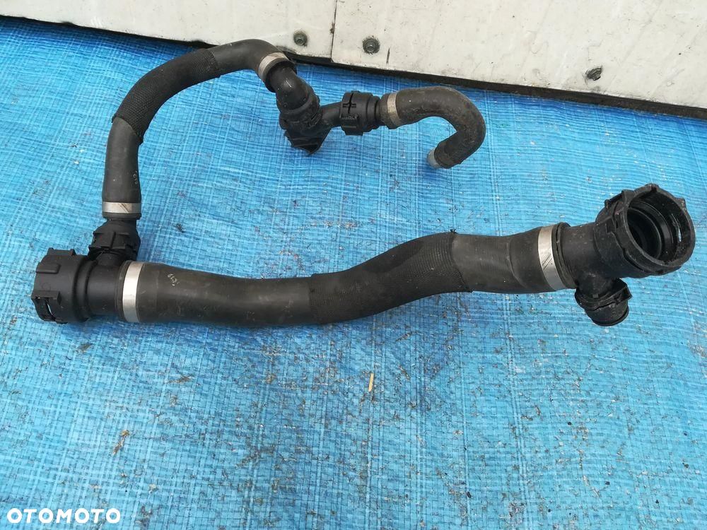 Bmw X5 F15 F16 3.0 D Przewód Rura Wody 8514218 - 3