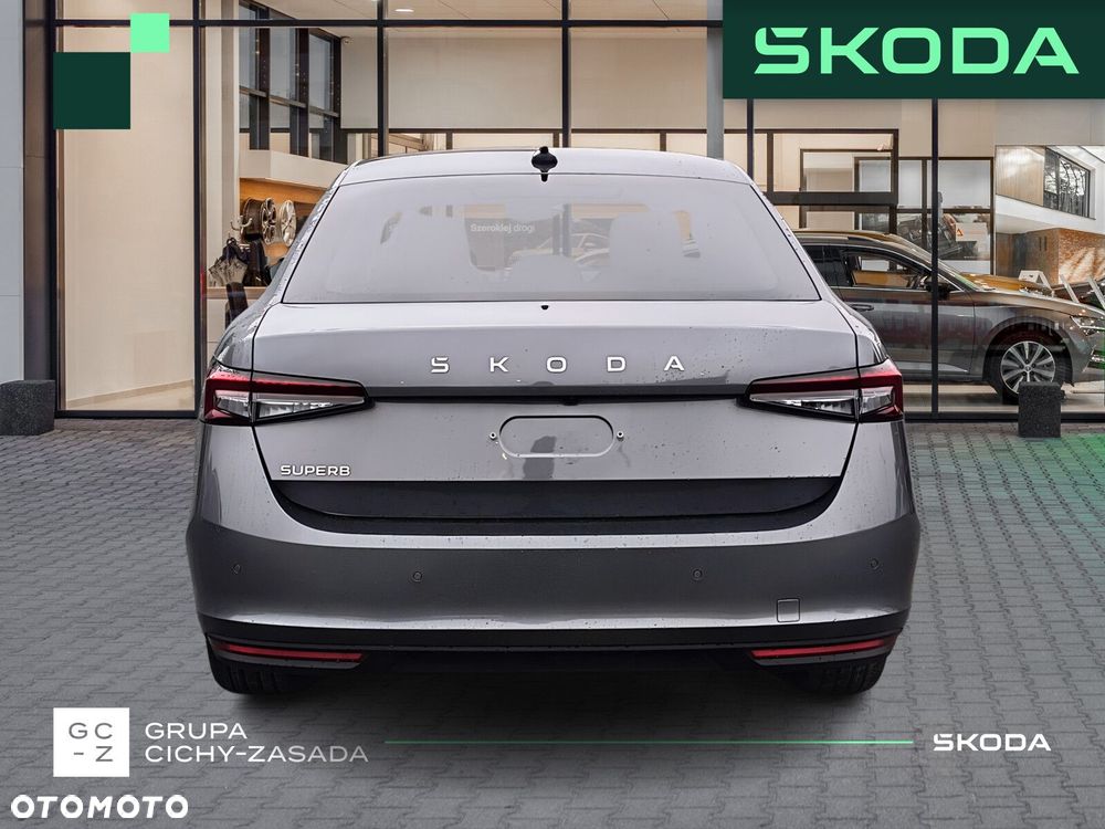 Skoda Superb 2.0 TSI Selection DSG - 4