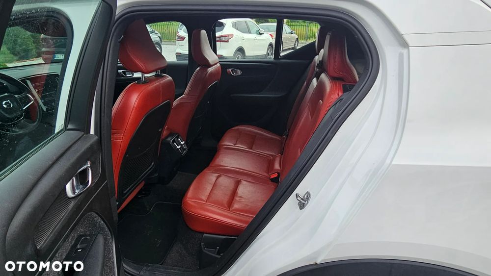 Volvo XC 40 - 16