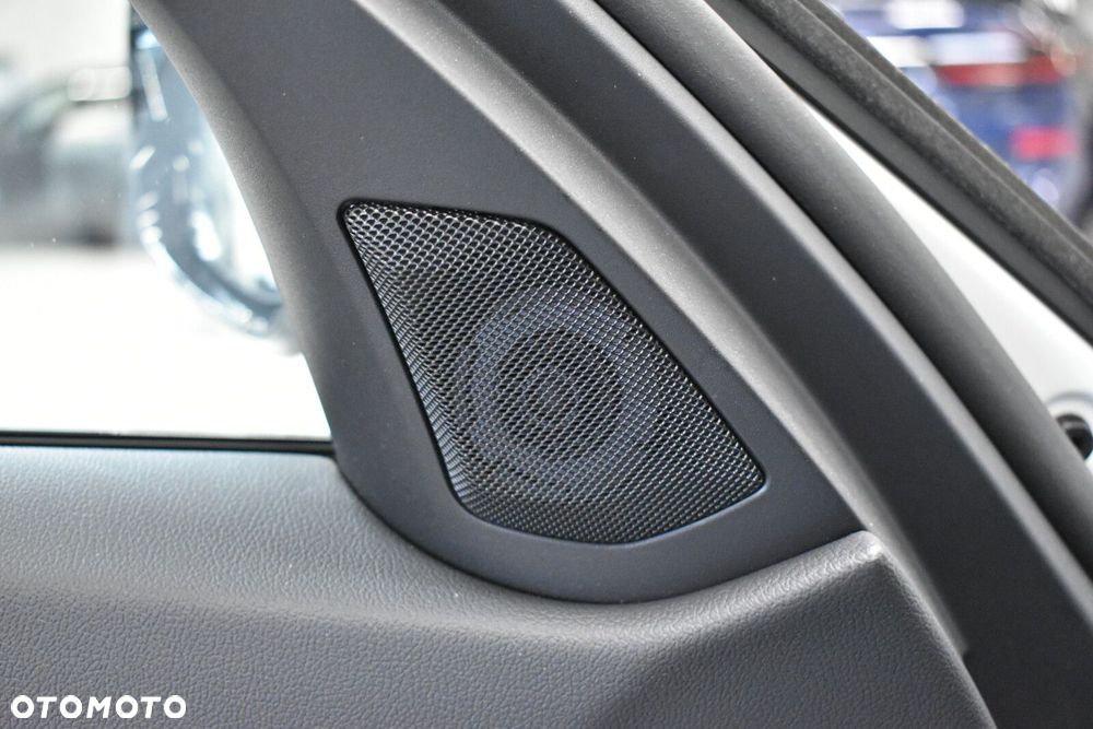 BMW Seria 3 320d xDrive mHEV sport - 10