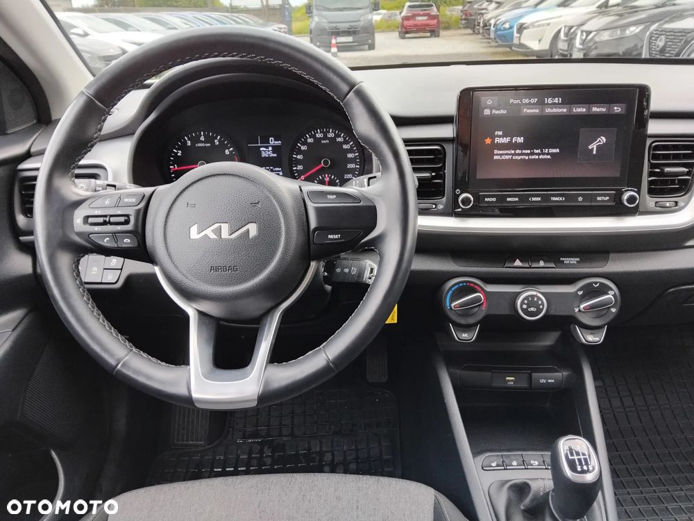 Kia Stonic 1.0 T-GDI M - 11