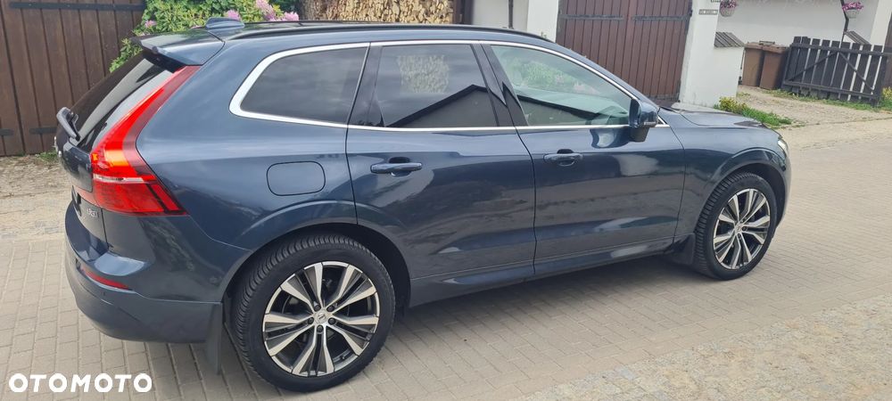 Volvo XC 60 B5 B AWD Geartronic Momentum Pro - 3