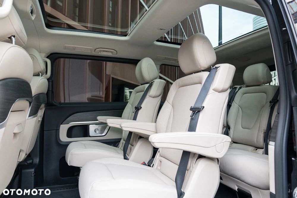 Mercedes-Benz Klasa V 300 d 4-Matic 9G-Tronic Exclusive (d³ugi) - 22