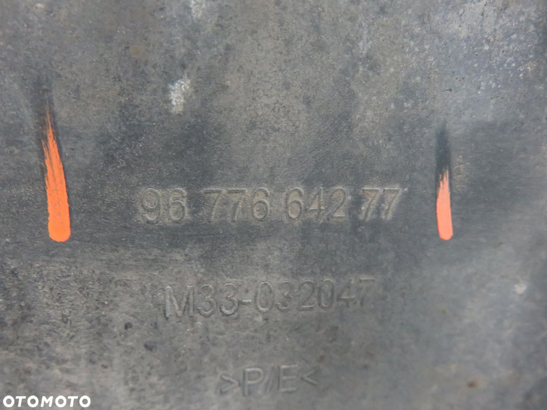 ZDERZAK TYŁ PEUGEOT 301 9677664277 KCMC - 13