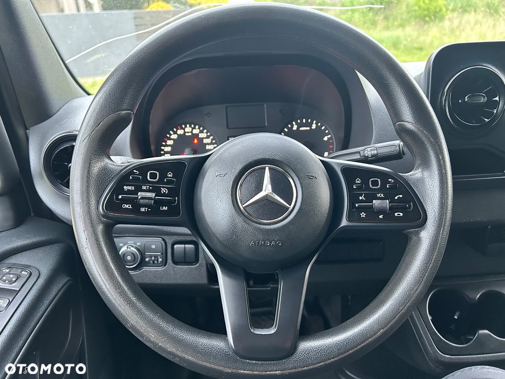 Mercedes-Benz sprinter - 19