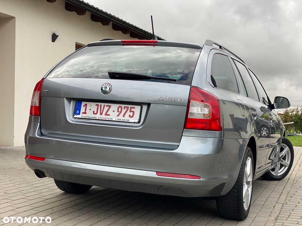 Skoda Octavia 1.6 TDI Ambiente - 12