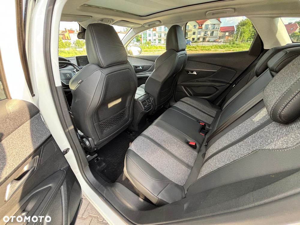Peugeot 3008 1.5 BlueHDi Allure S&S EAT8 - 12