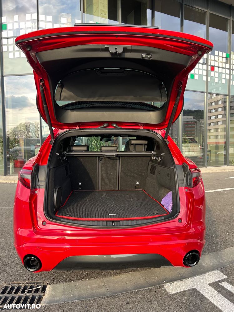 Alfa Romeo Stelvio 2.2 16V AT8 Q4 Veloce - 14