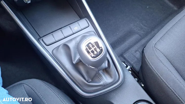 Hyundai Bayon - 15