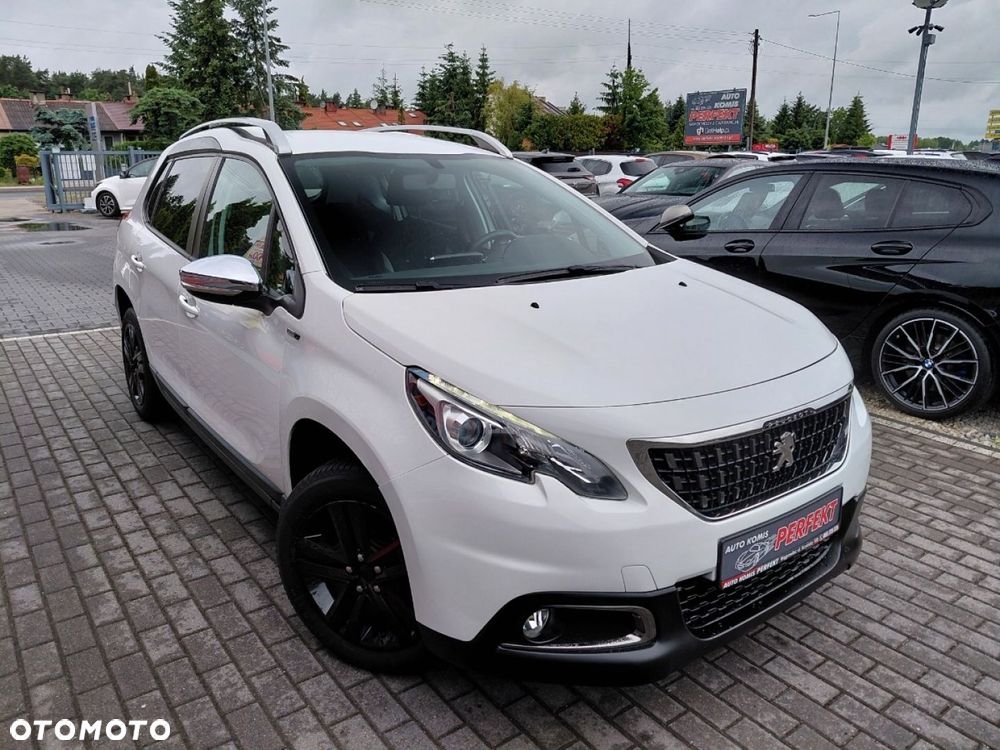Peugeot 2008 - 4