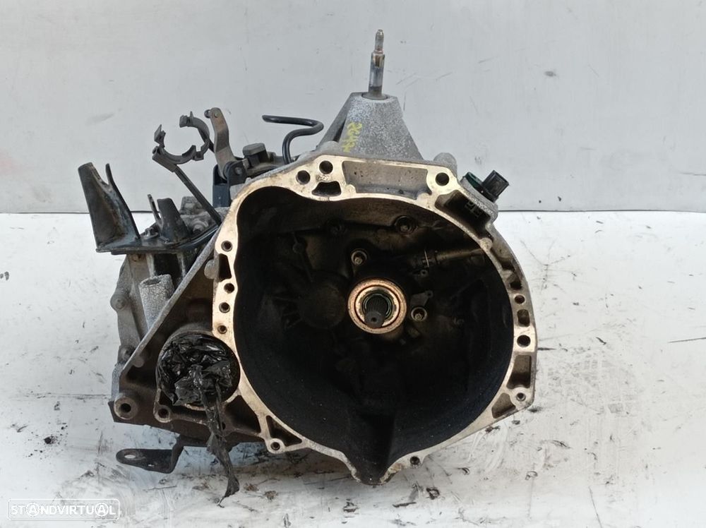 CAIXA VELOCIDADES NISSAN MICRA III 2004 -JHQ - 2