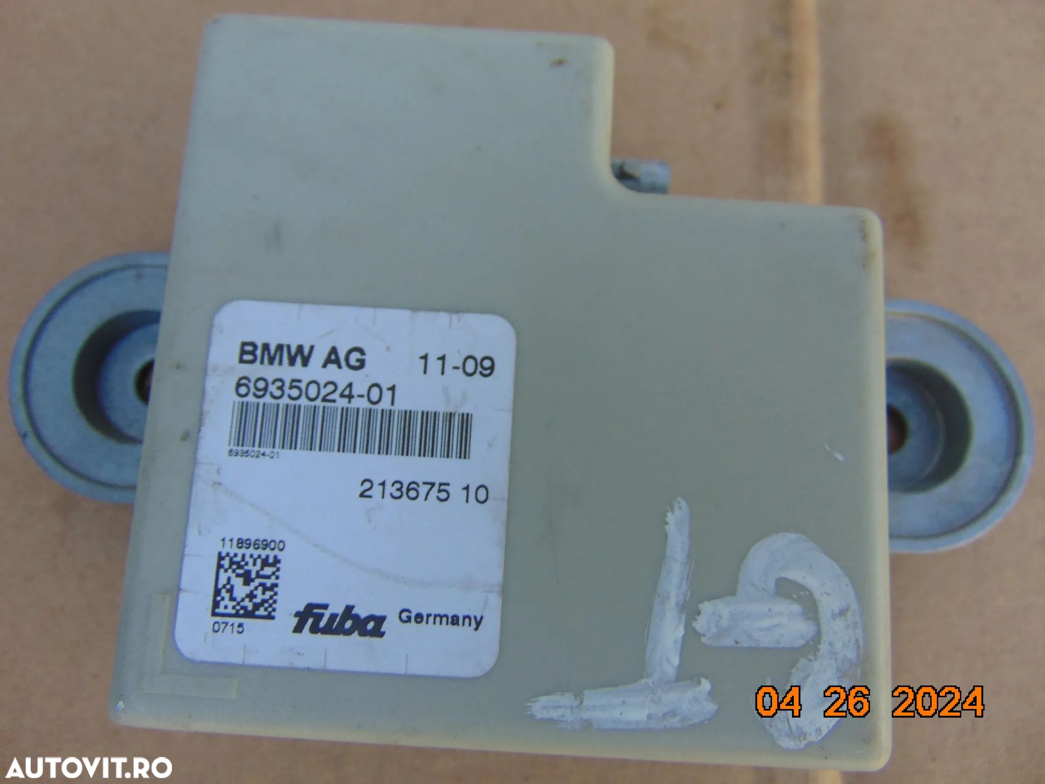 Modul antena BMW F05 seria 5 gt f01 f10 f11 e90 e91 e92 e93 e60 e65 e70 e71 cod - 1