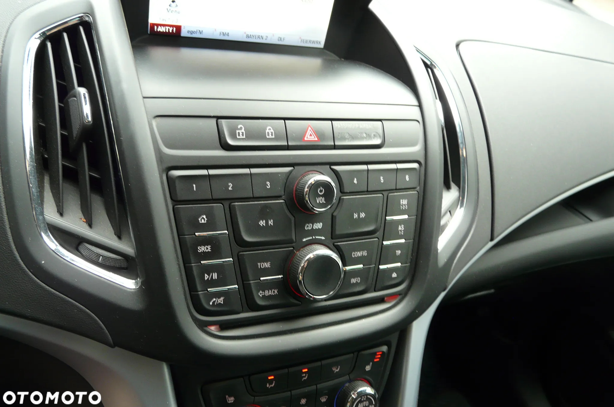 Opel Zafira Tourer 1.4 Turbo Automatik Edition - 22