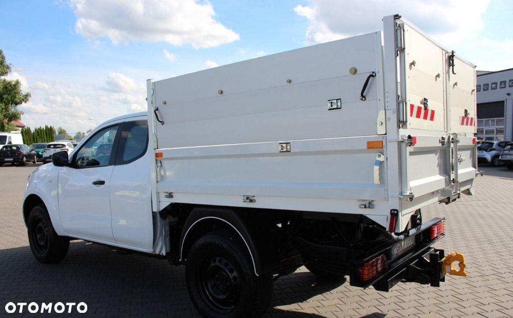 Nissan Navara - 11