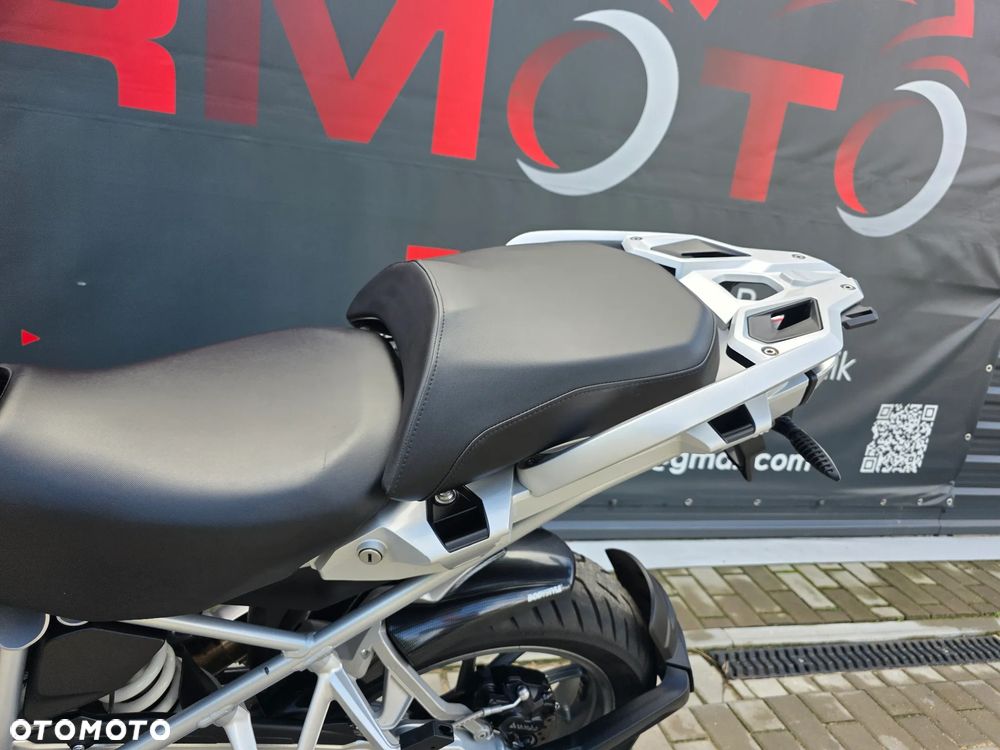 BMW R - 8
