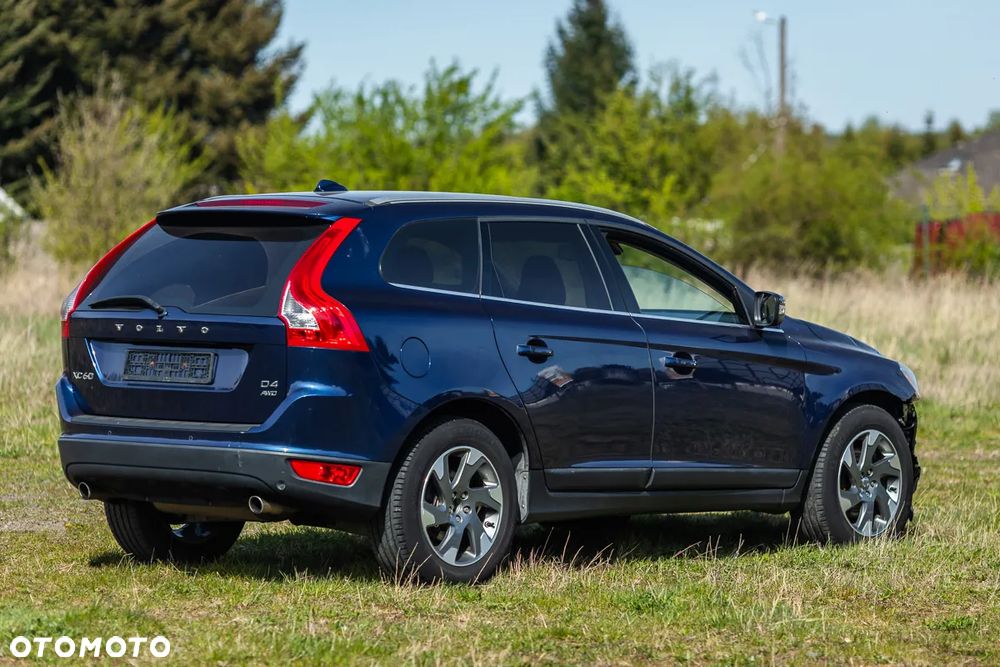 Volvo XC 60 2.4D AWD - 10