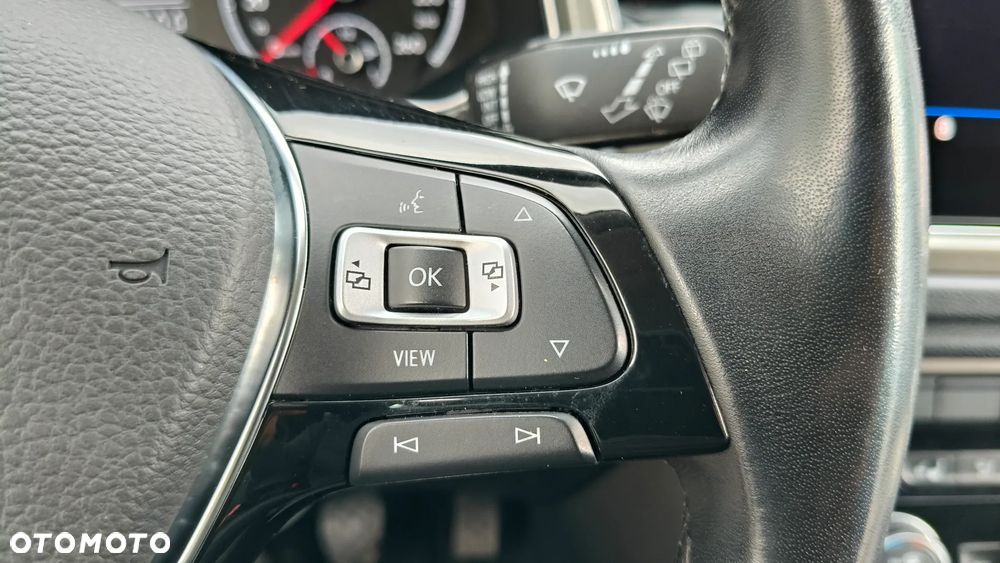 Volkswagen T-Roc 1.5 TSI ACT Style - 25