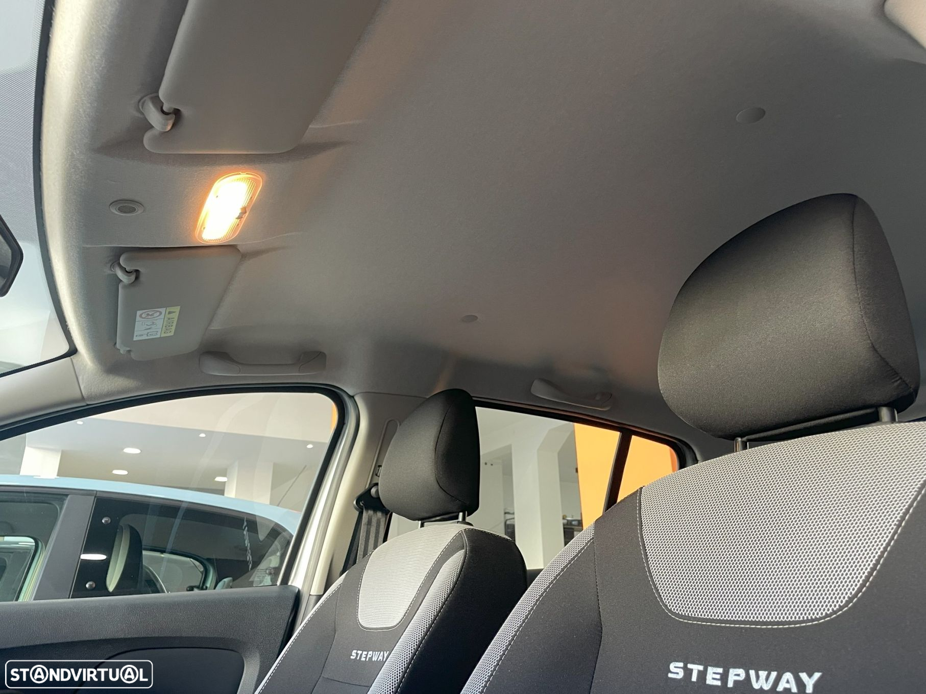Dacia Sandero 0.9 TCe Comfort - 25