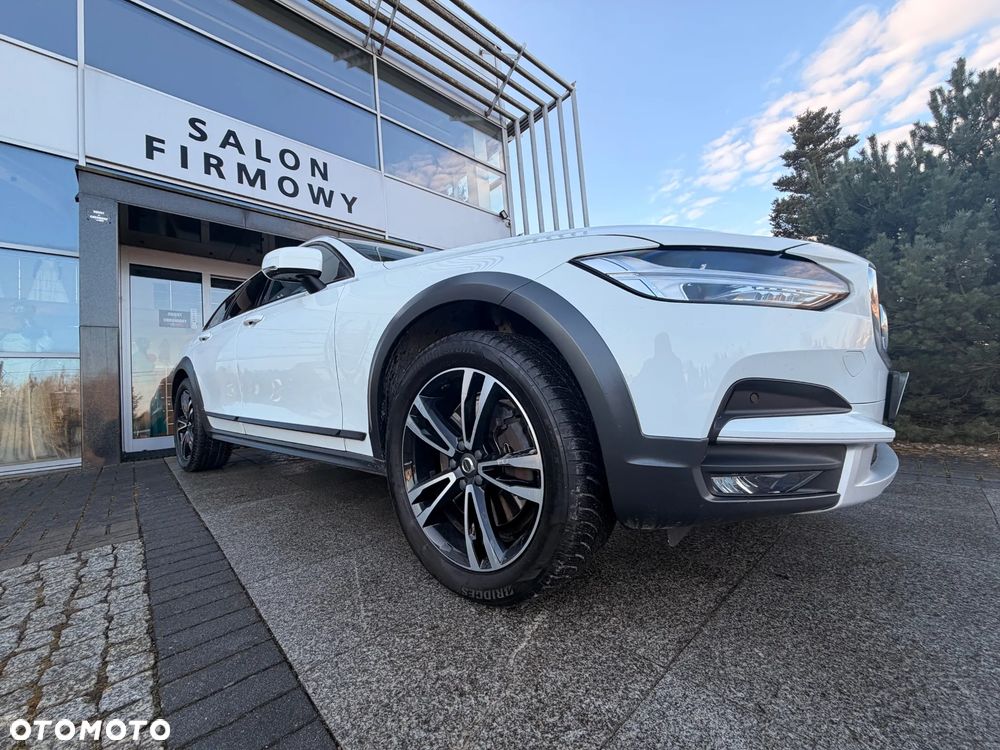 Volvo V90 Cross Country D5 SCR AWD - 23