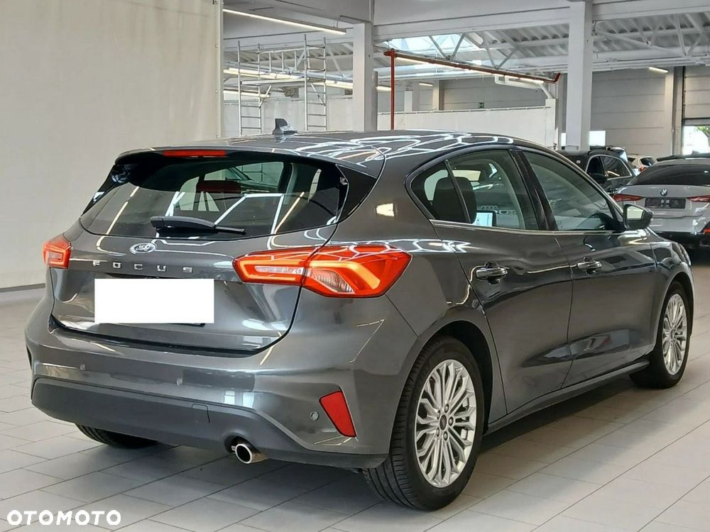 Ford Focus - 2