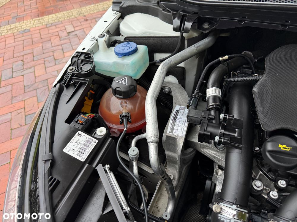 Peugeot 308 PureTech 110 Stop & Start Allure - 36