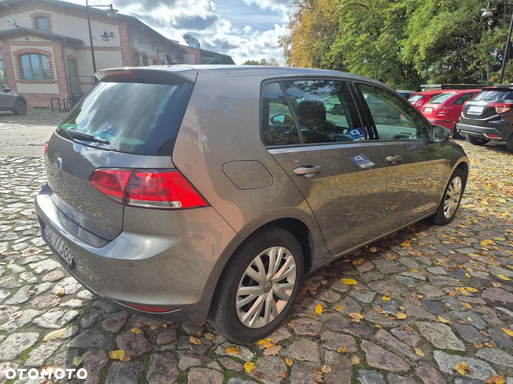 Volkswagen Golf 1.6 TDI BlueMotion Technology DSG Lounge - 31