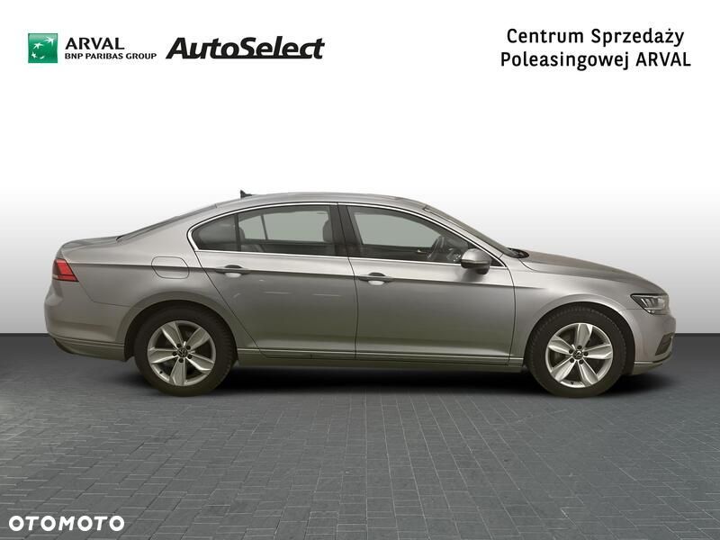 Volkswagen Passat 2.0 TDI Business DSG - 7