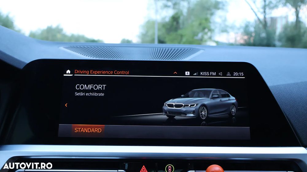 BMW Seria 3 320d Aut. Sport Line - 31