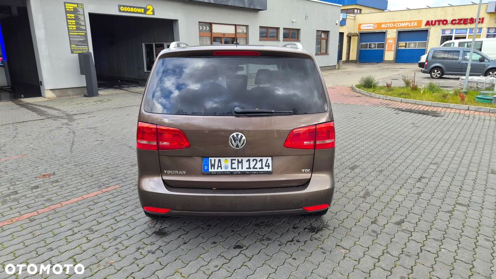 Volkswagen Touran - 7