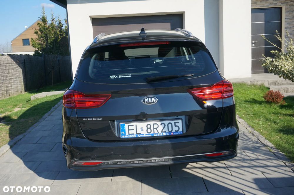 Kia Ceed 1.6 CRDi SCR L - 9