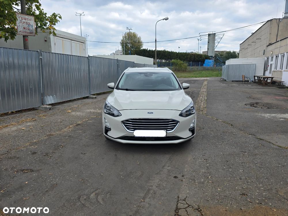 Ford Focus 1.0 EcoBoost Trend Edition - 4