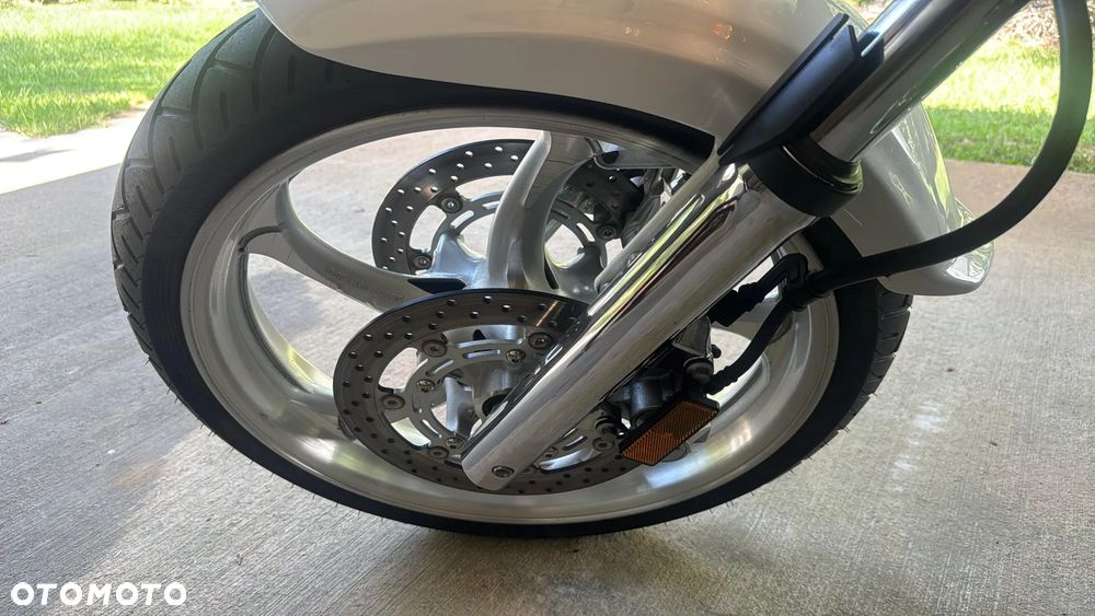 Yamaha Raider - 14