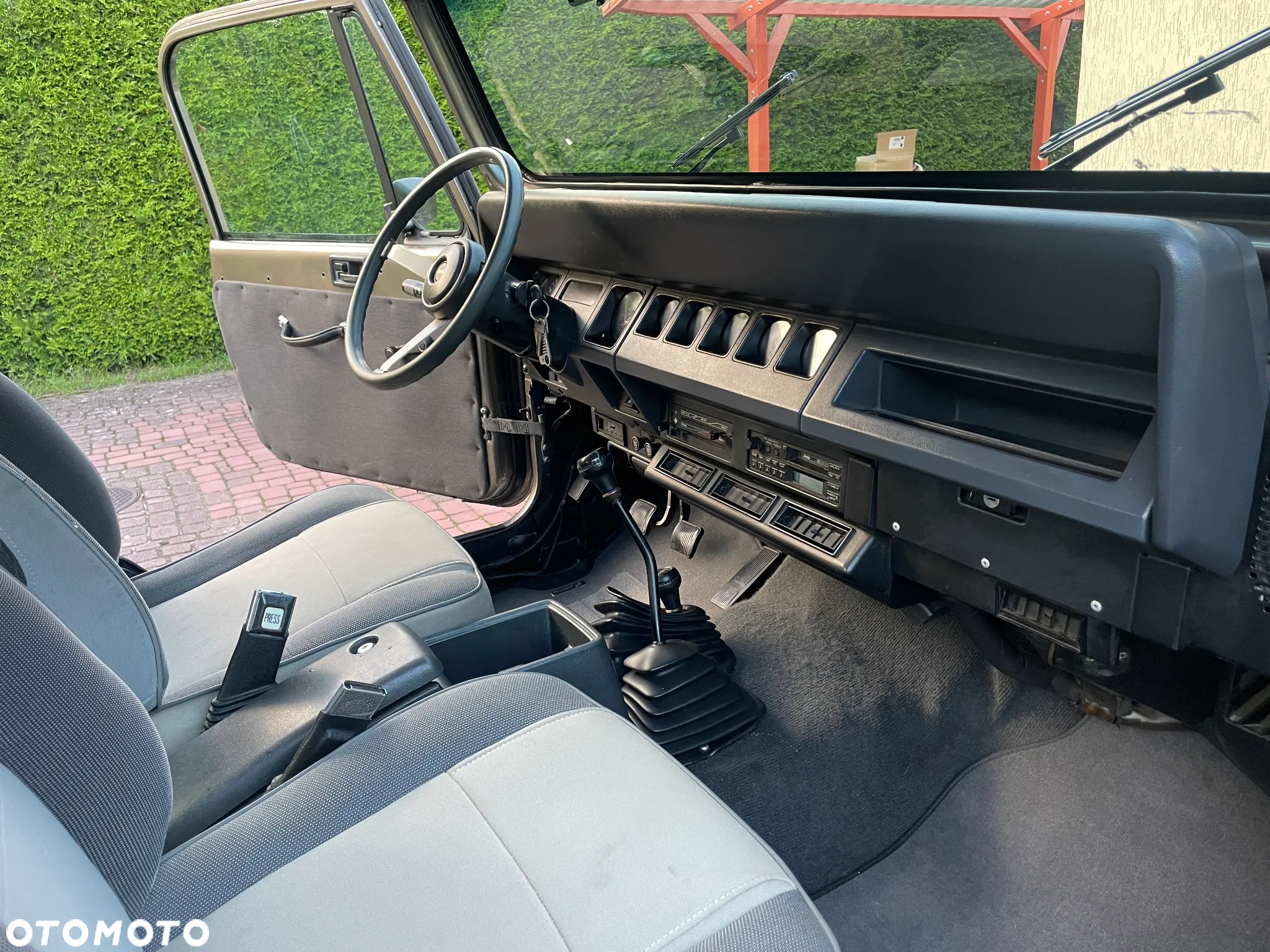 Jeep Wrangler 4.0 Sahara - 12