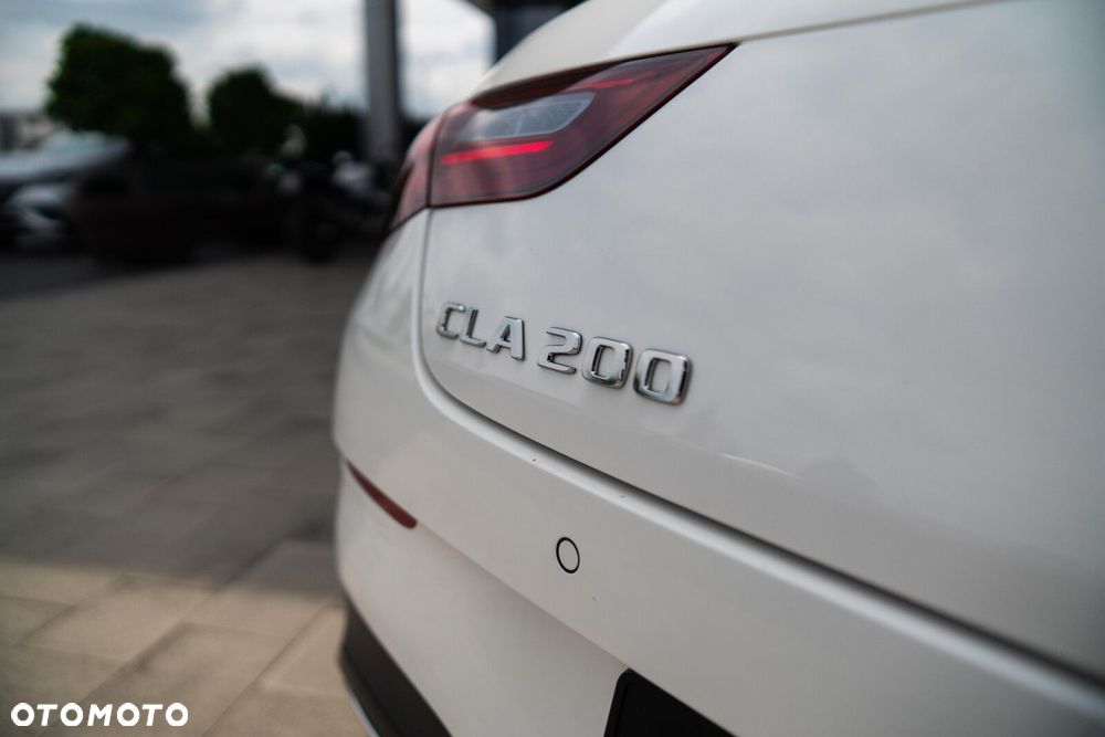 Mercedes-Benz CLA - 27