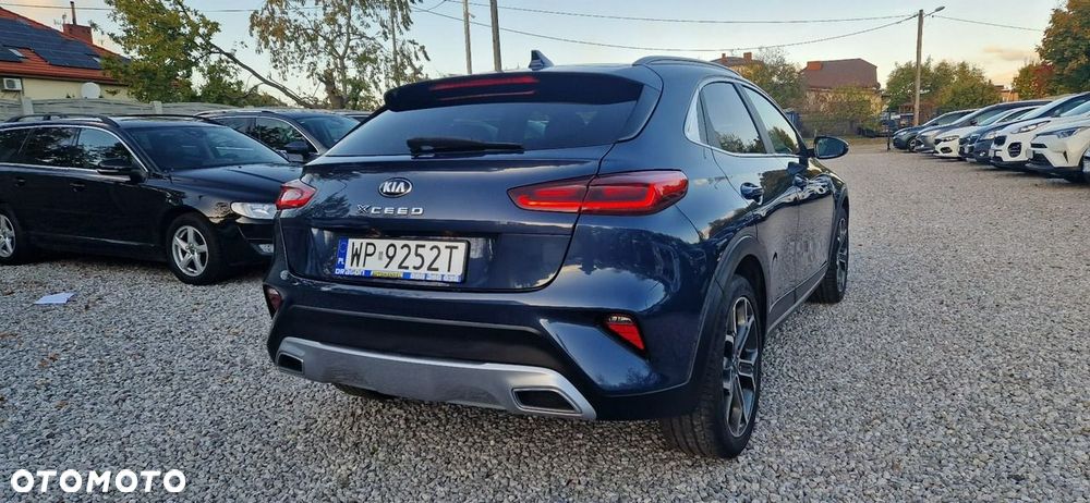 Kia XCeed - 11