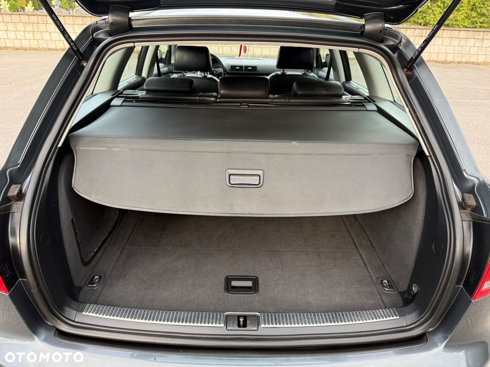 Audi A4 Avant - 19