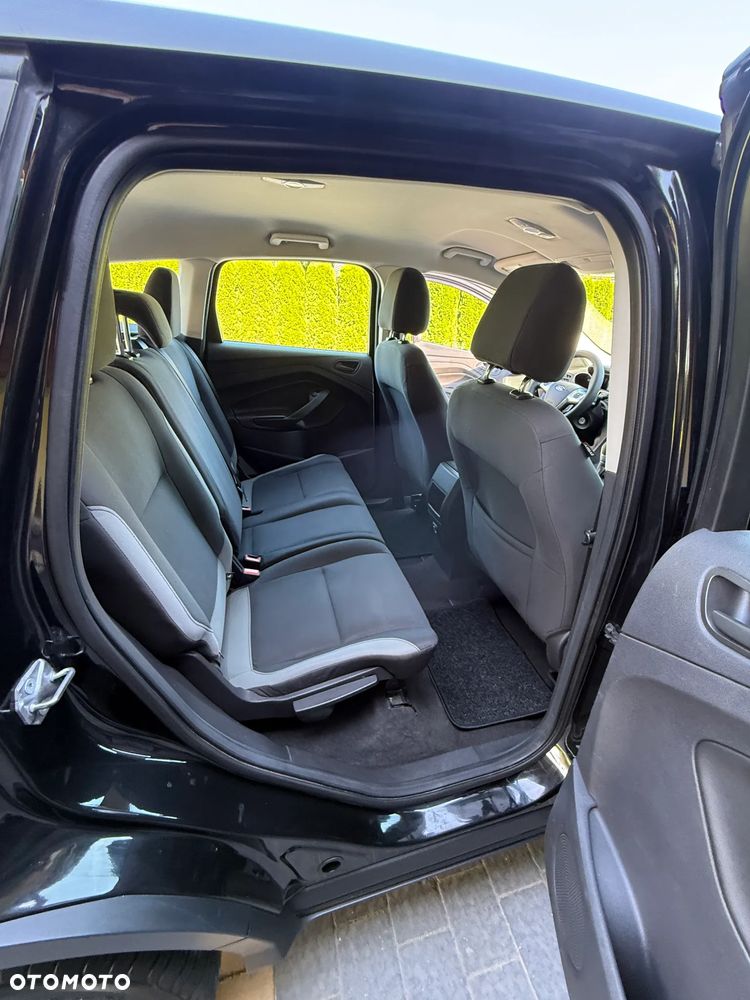 Ford Escape - 16