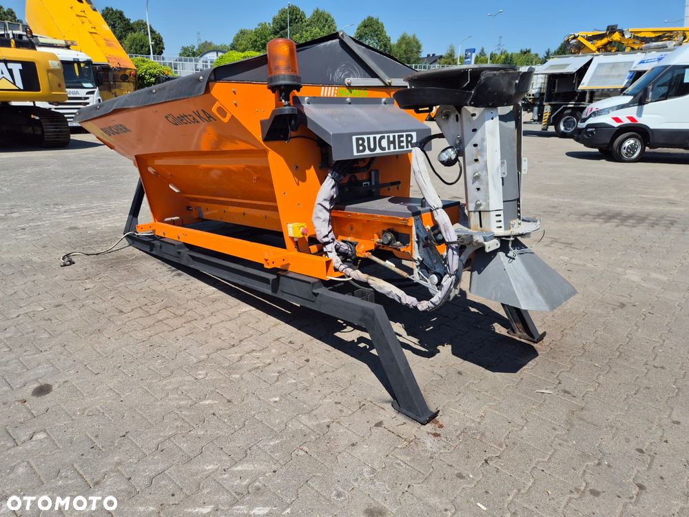 Inny AEBI MT740-S / 4X4 / POJAZD KOMUNALNY / PŁUG BUCHER / SOLARKA / PIASKARKA / HAKOWIEC / POJAZD SPECJALNY / SERWISOWANY / BEZWYPADKOWY / ODŚNIEŻANIE DRÓG / EURO 6 - 39
