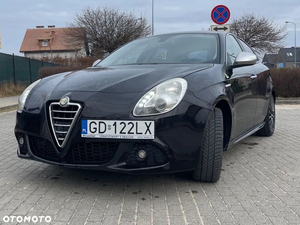 Alfa Romeo Giulietta 2.0 JTDM Distinctive - 1
