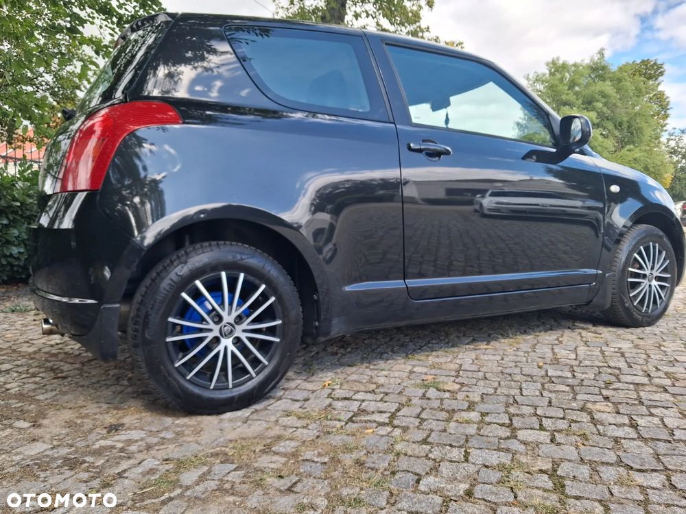 Suzuki Swift - 16
