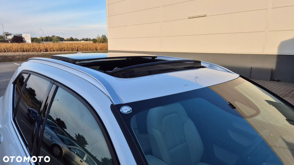 Volvo XC 40 T5 Plug-In Hybrid Inscription - 6