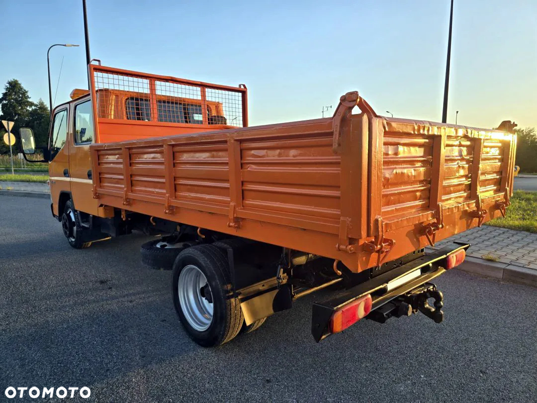 Mitsubishi FUSO CANTER - 20