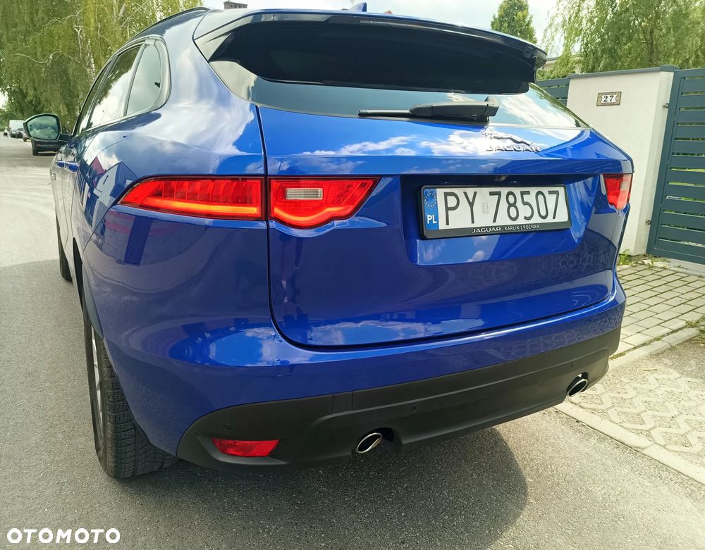 Jaguar F-Pace 2.0 i4D AWD R-Sport - 9