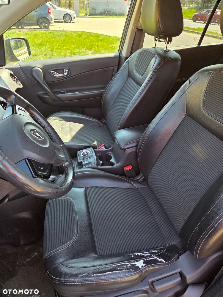 Renault Koleos dCi 150 FAP 4x4 Bose Edition - 8