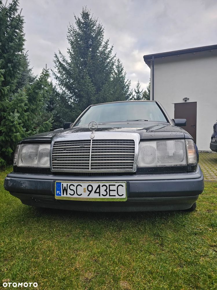 Mercedes-Benz W124 (1984-1993) - 1